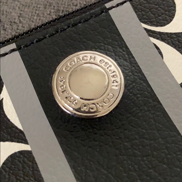 Coach Wristlet - Picture 3 of 3
